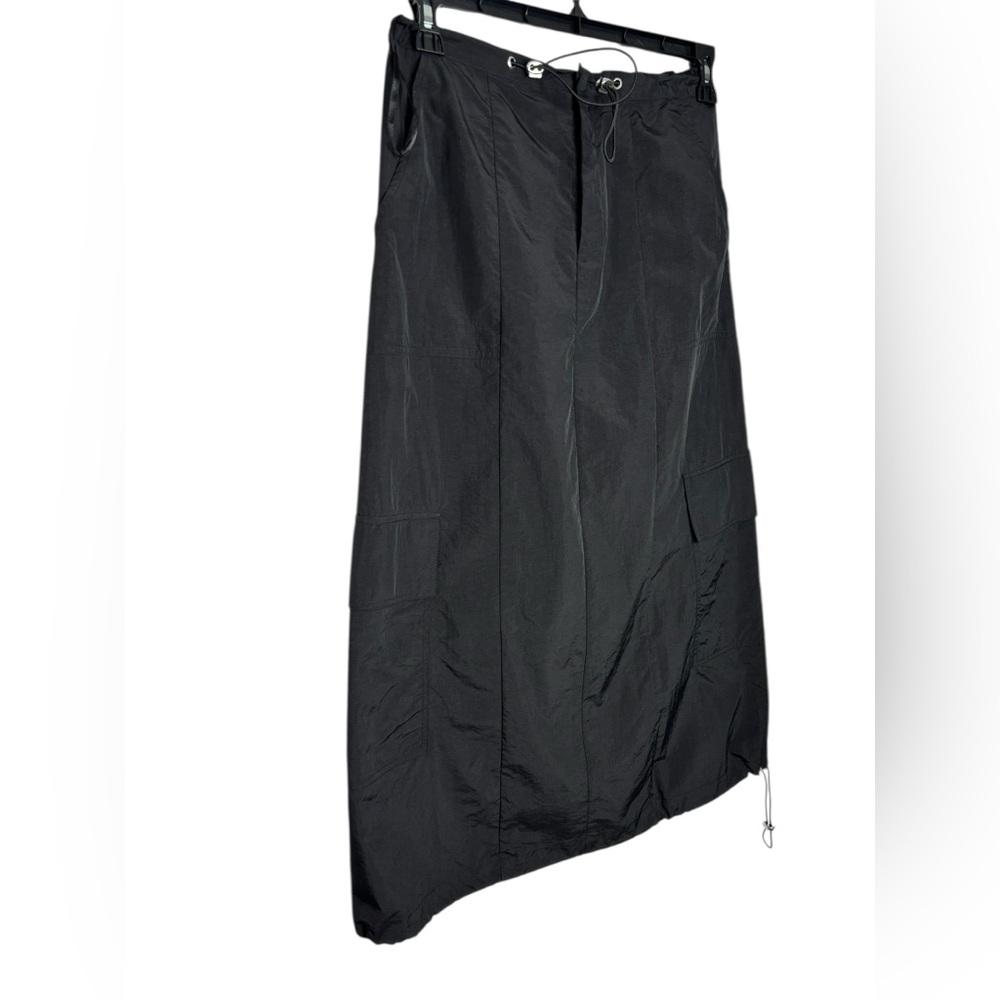 NEW Gianni Bini Leona High Rise Drawstring Tie Cargo Parachute Midi Skirt Size 2 - Picture 3 of 10